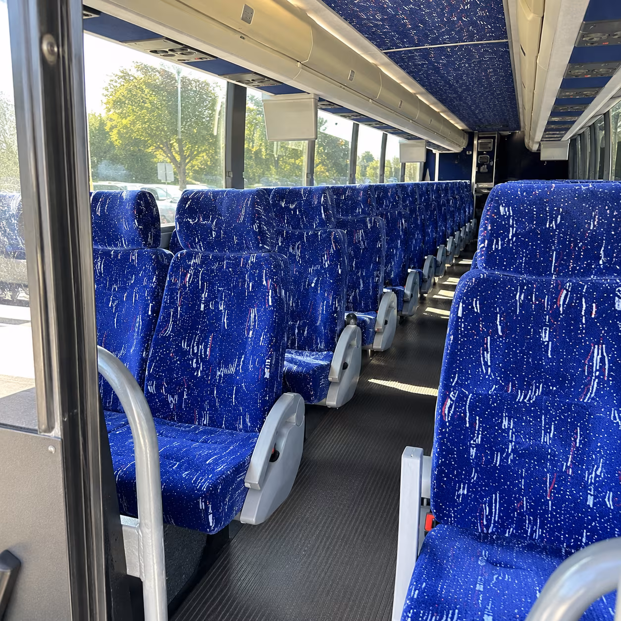 charter buses to dahlonega wine country from athens