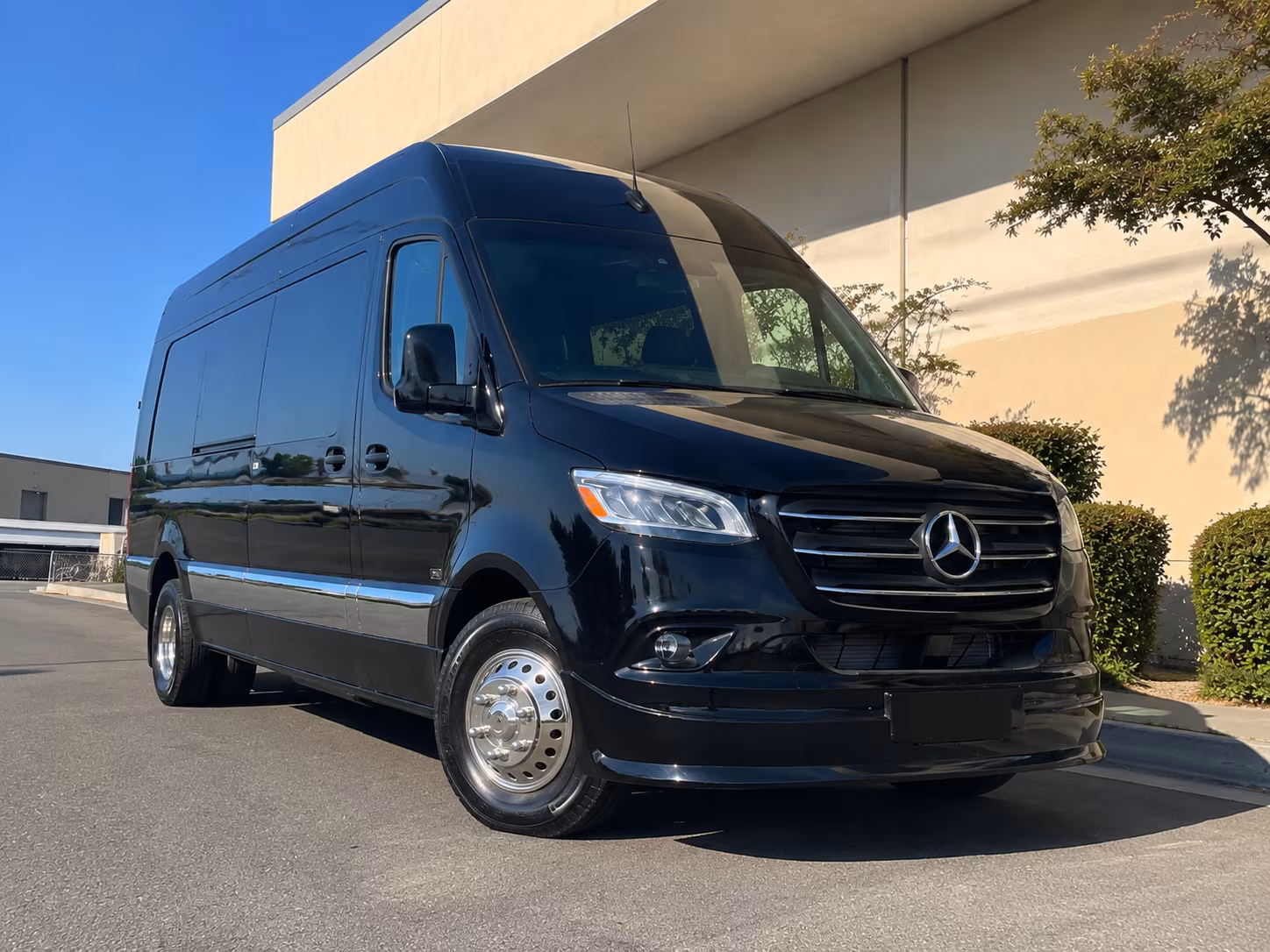 find transportation for your next wedding 3