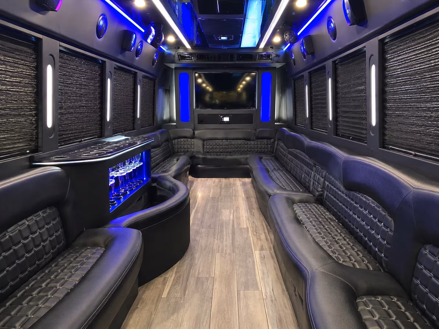 party bus rentals in athens for the perfect prom night